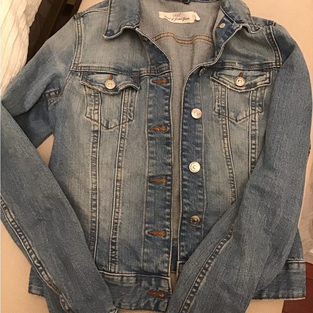 Levi's Blue Jean Jacket Classic Denim Style